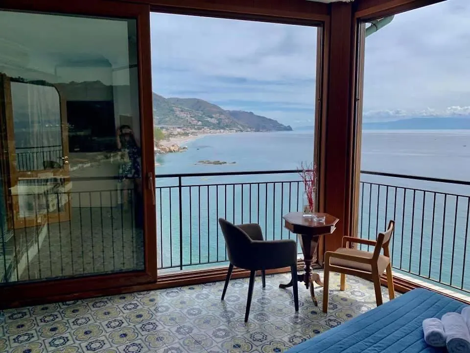 A Picco Sul Mare Apartment Taormina 0*,